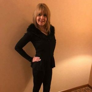 Meet your Posher, Dawn